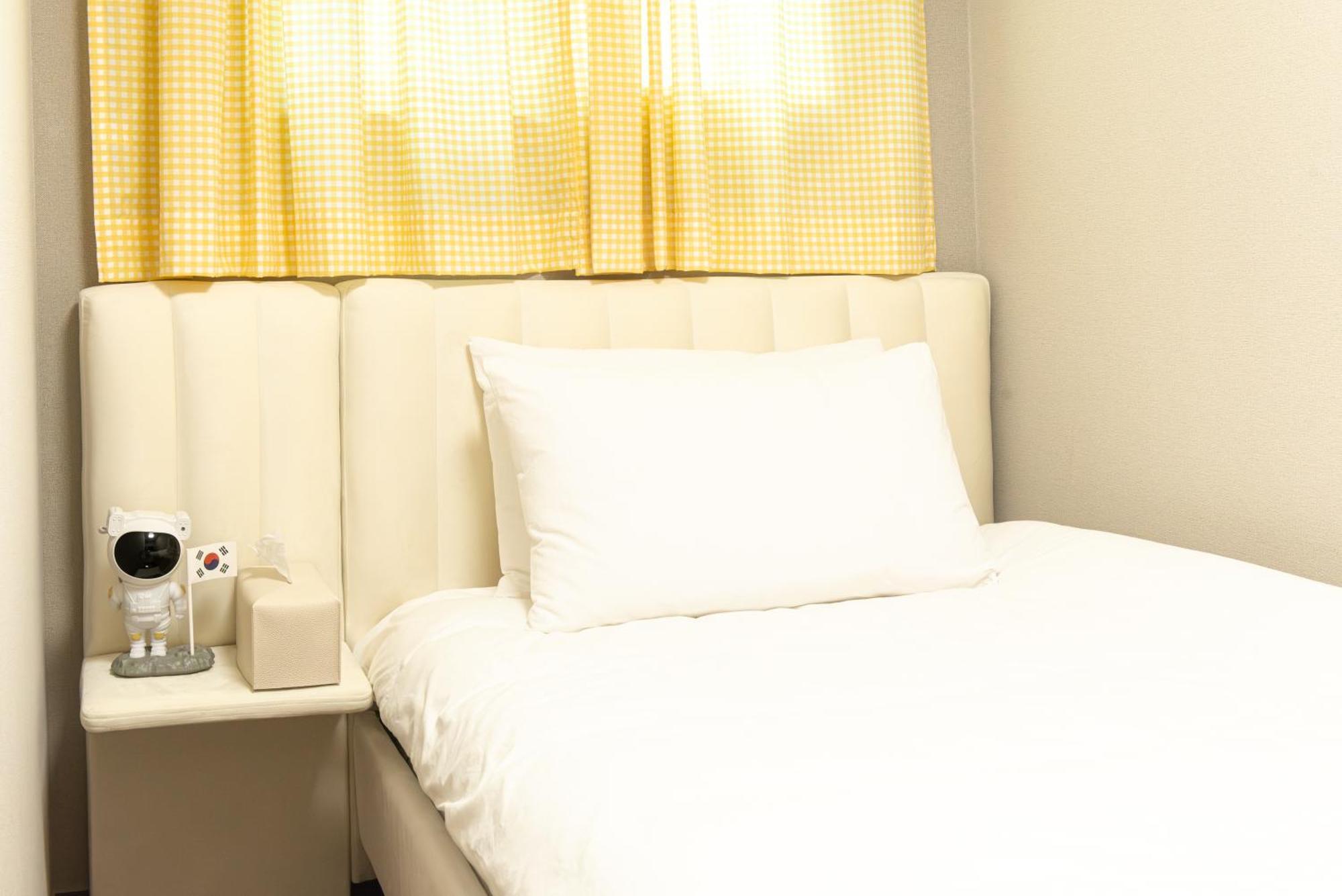 Incheon Airport Guest House King Exterior photo