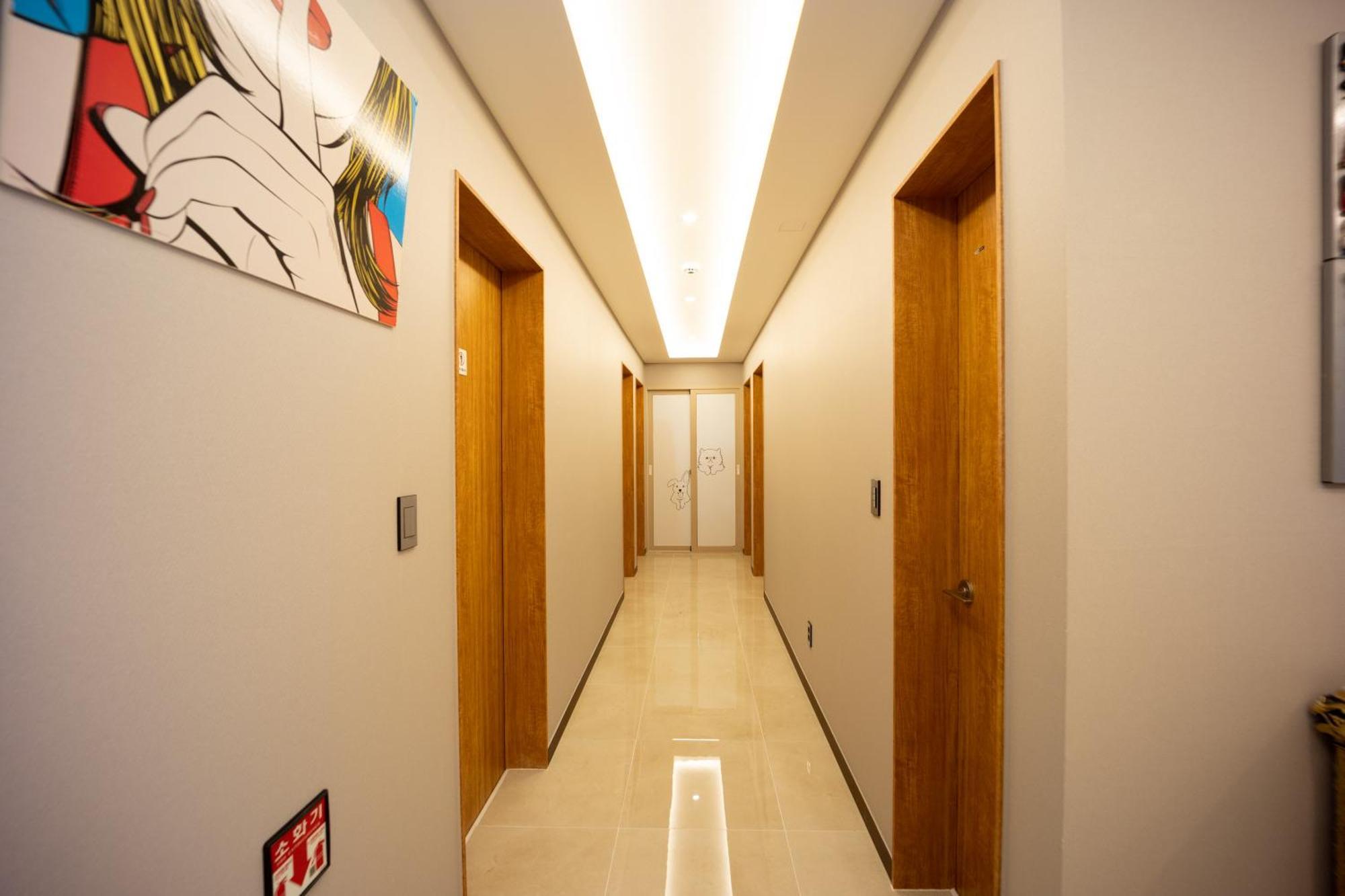 Incheon Airport Guest House King Exterior photo